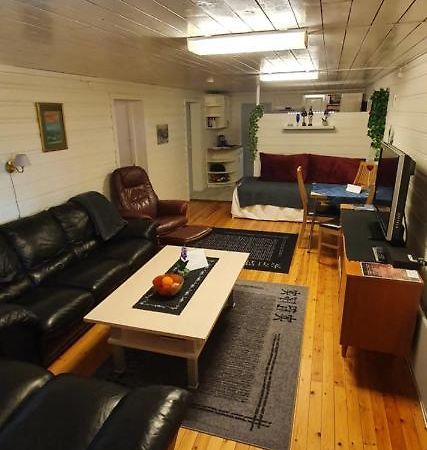 Oscarsgate 121 Kjeller Leilighet Apartman Vadsø Kültér fotó