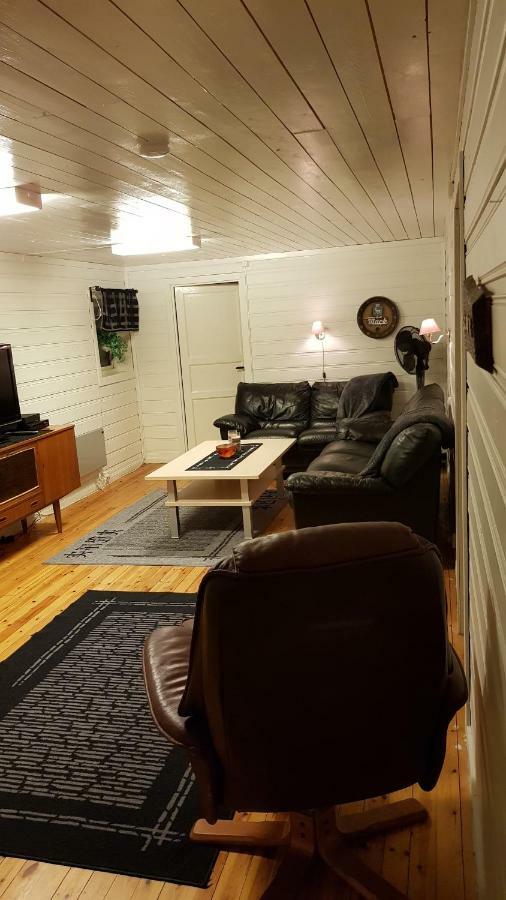 Oscarsgate 121 Kjeller Leilighet Apartman Vadsø Kültér fotó